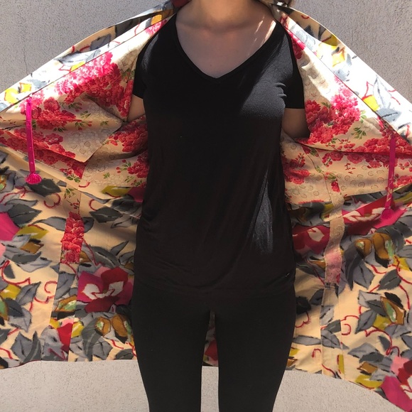 Vintage Japanese Kimono - Picture 4 of 7